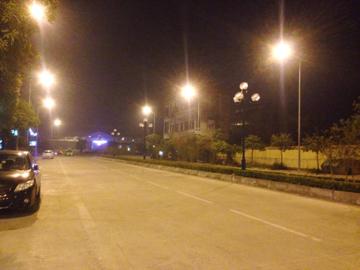 Ninh Binh Friendly Hotel Zewnętrze zdjęcie